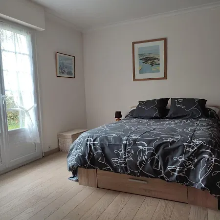 Maison Classée 3 étoiles, Grand Jardin Clos Au Calme Proche Centre Ville, 10 Min Des Plages Casa vacanze