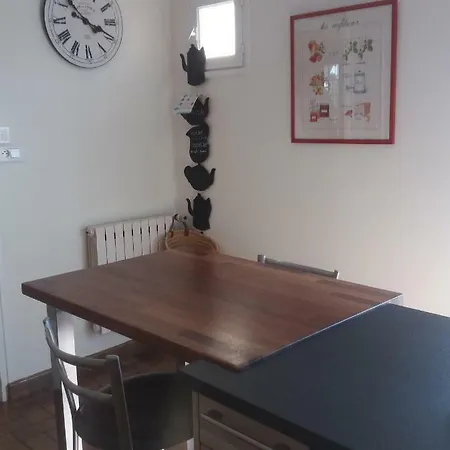 Maison Classée 3 étoiles, Grand Jardin Clos Au Calme Proche Centre Ville, 10 Min Des Plages Casa vacanze *